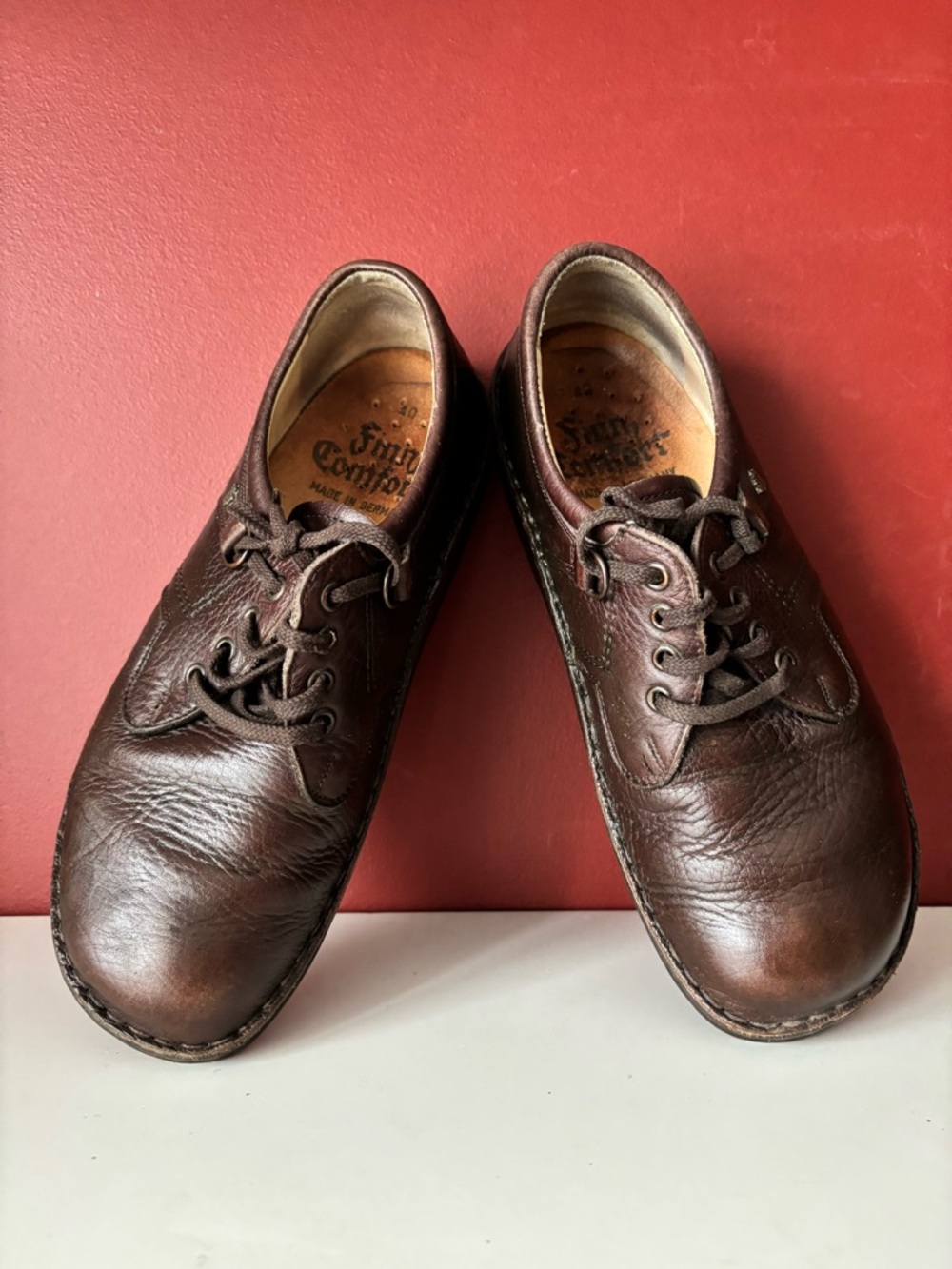 FINN COMFORT Brown Oxford Lace-ups